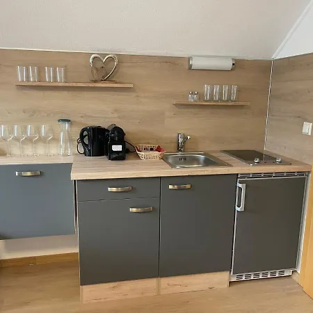 Haus Zum Glueck * 赖弗尼茨