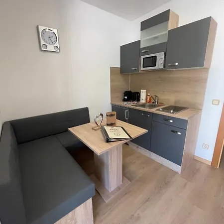 Haus Zum Glueck Apartmán *