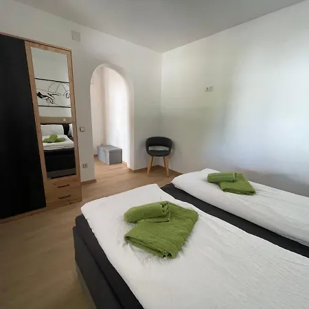 Haus Zum Glueck Apartmán