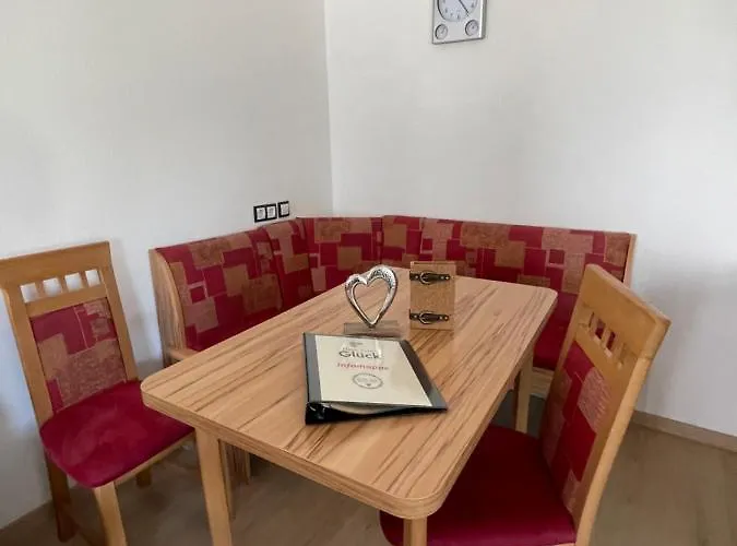 Haus Zum Glueck * Reifnitz